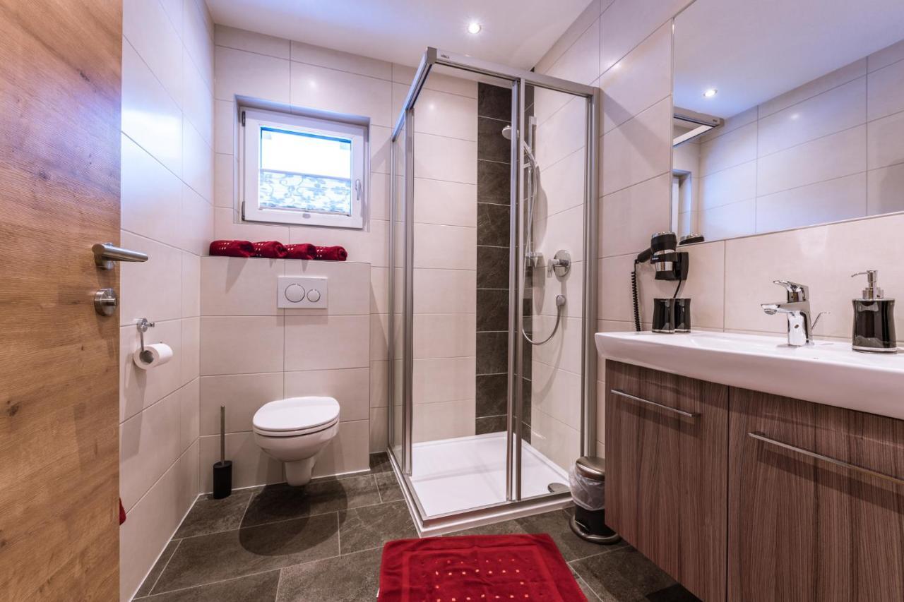Gaestehaus Runhof Langenfeld Room photo