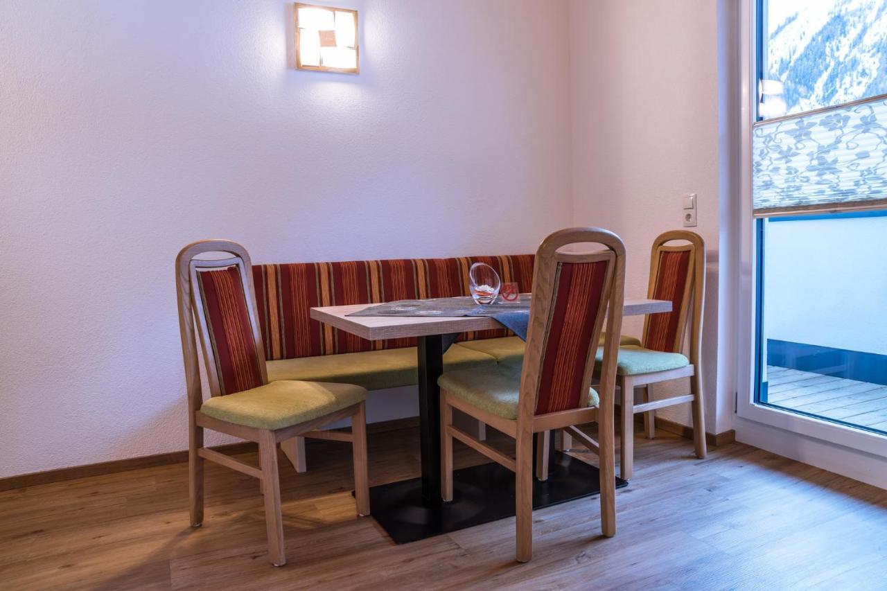 Gaestehaus Runhof Langenfeld Room photo